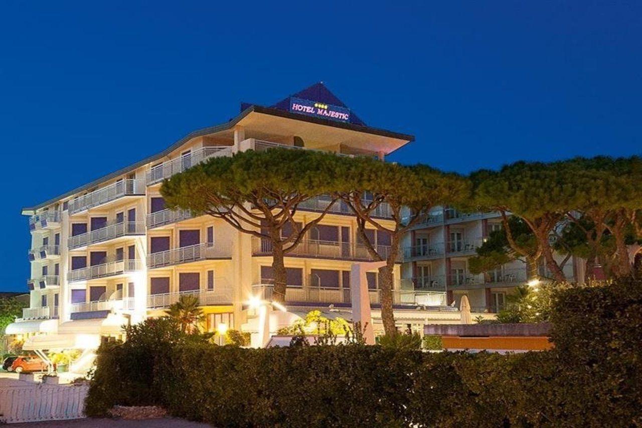 Hotel Majestic Lido di Jesolo Ngoại thất bức ảnh
