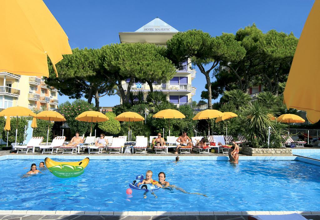 Hotel Majestic Lido di Jesolo Ngoại thất bức ảnh