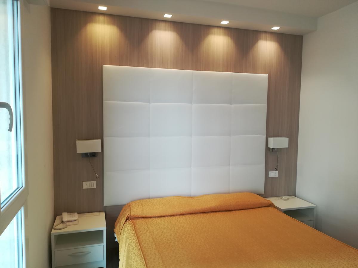 Hotel Majestic Lido di Jesolo Ngoại thất bức ảnh